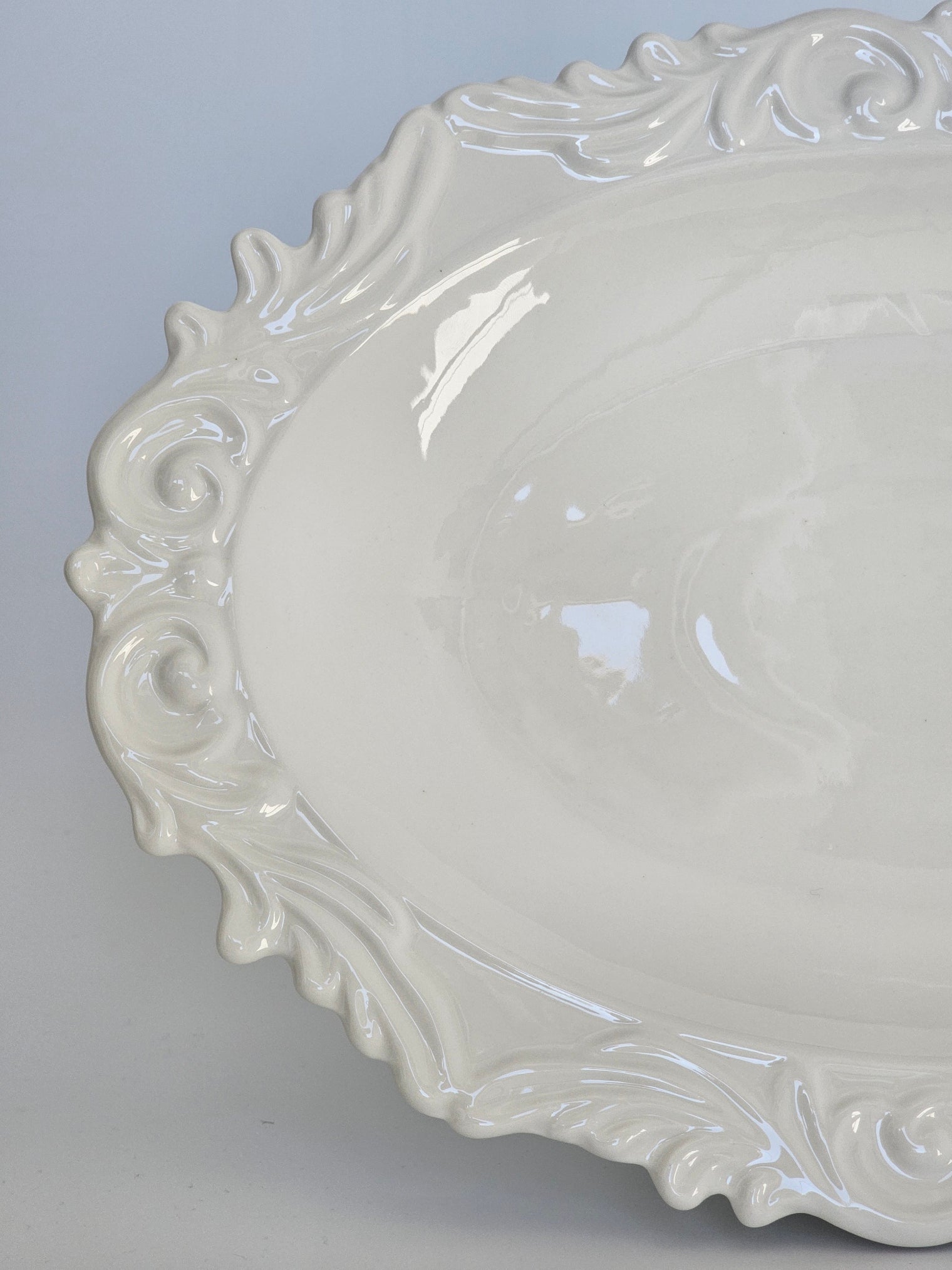 FUENTE PORCELANA BLANCA VINTAGE