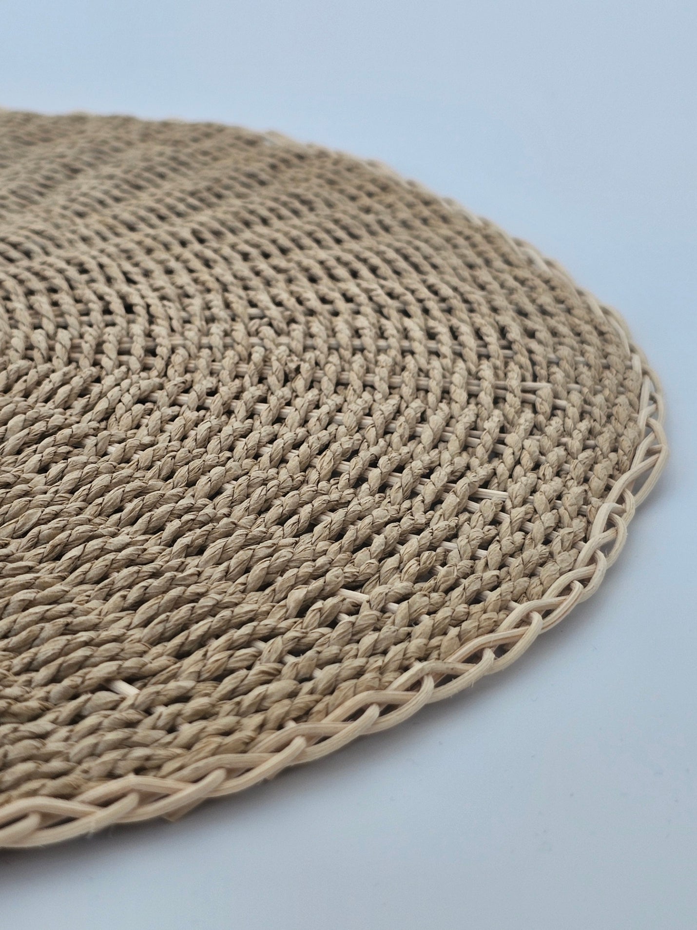 MANTEL INDIVIDUAL REDONDO NATURAL