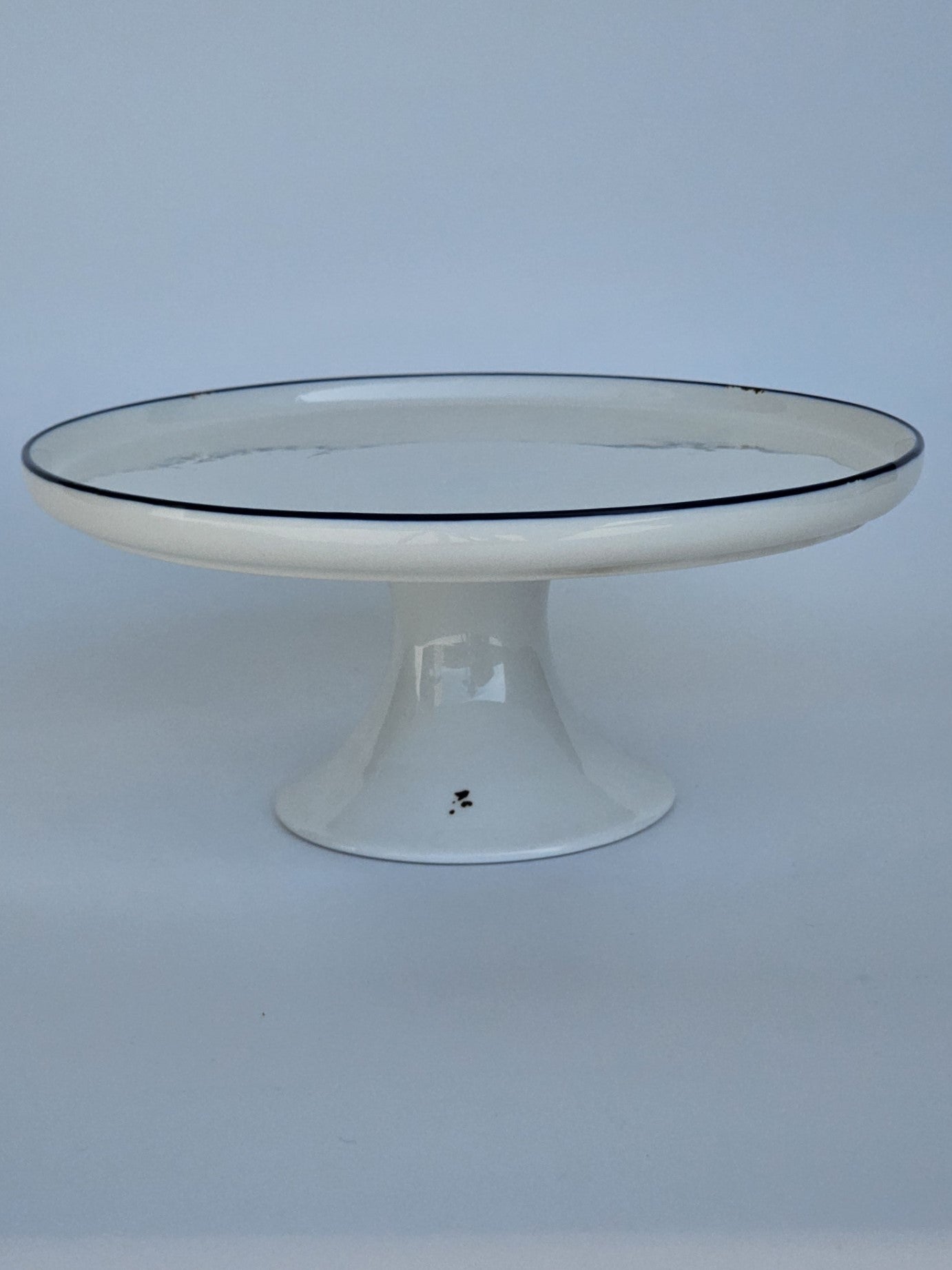 FUENTE PIE PORCELANA FILO AZUL