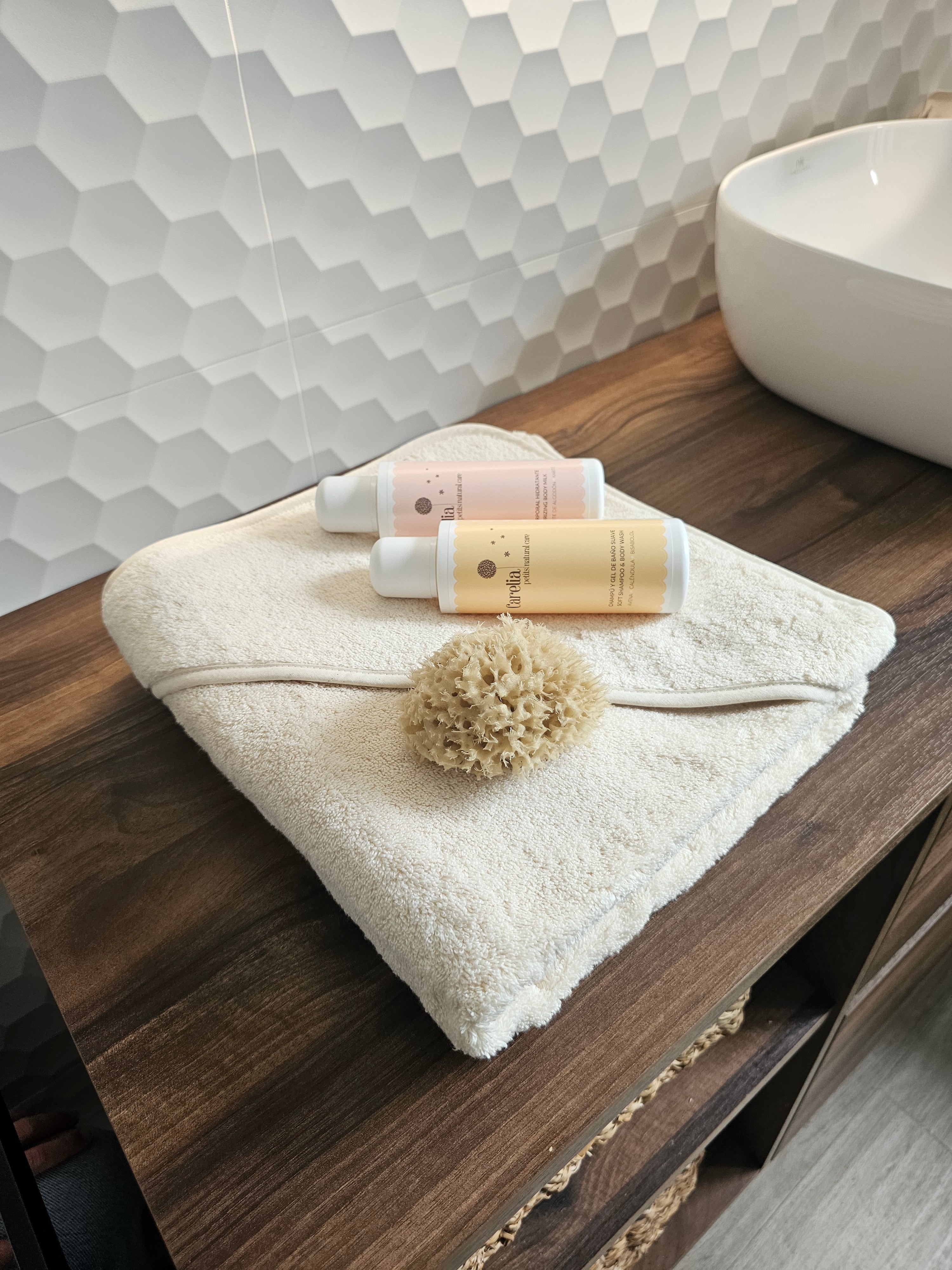CHAMPÚ - GEL DE BAÑO SUAVE CARELIA