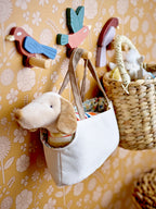 PELUCHE PERRITO HILENA CON BOLSO